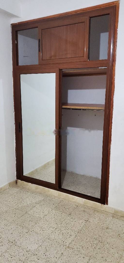 Location Appartement F3 Djasr Kasentina