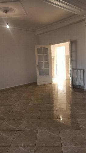 Location Appartement F3 Birkhadem