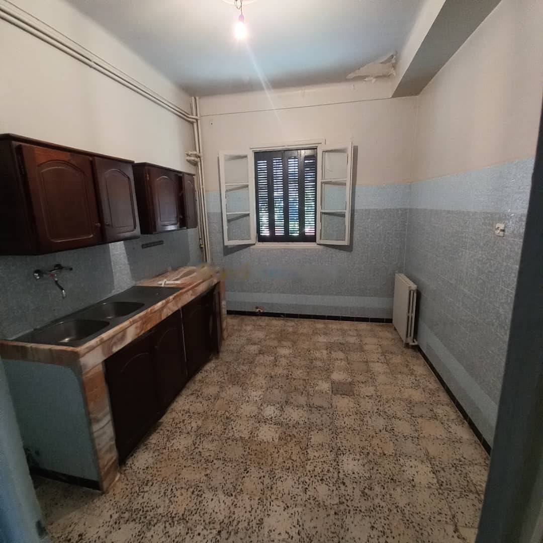 Location Niveau de villa F3 Bordj El Bahri