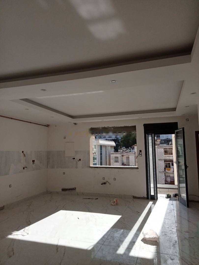 Vente Appartement F2 Hydra