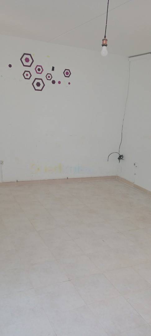 Location Appartement F3 Dely Ibrahim