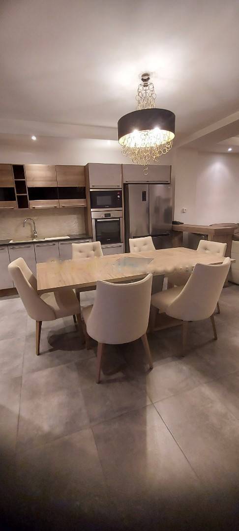 Location Appartement F4 Hydra