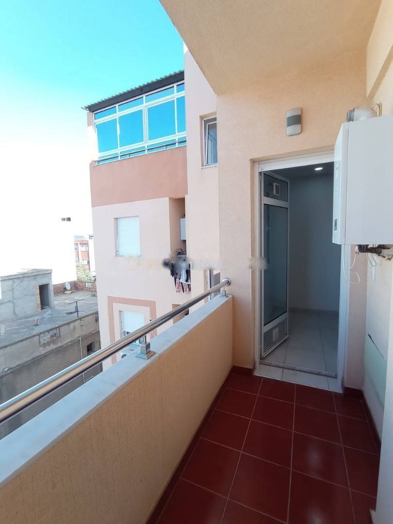 Location Appartement F4 El Harrach