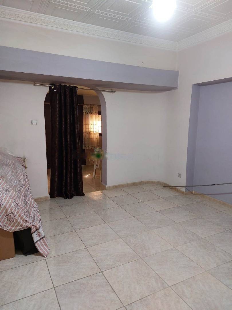 Vente Niveau de villa F3 El Biar