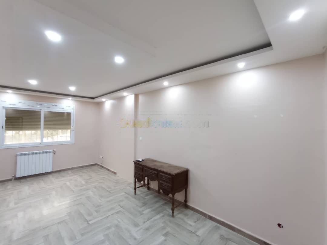 Location Appartement F4 Bab Ezzouar