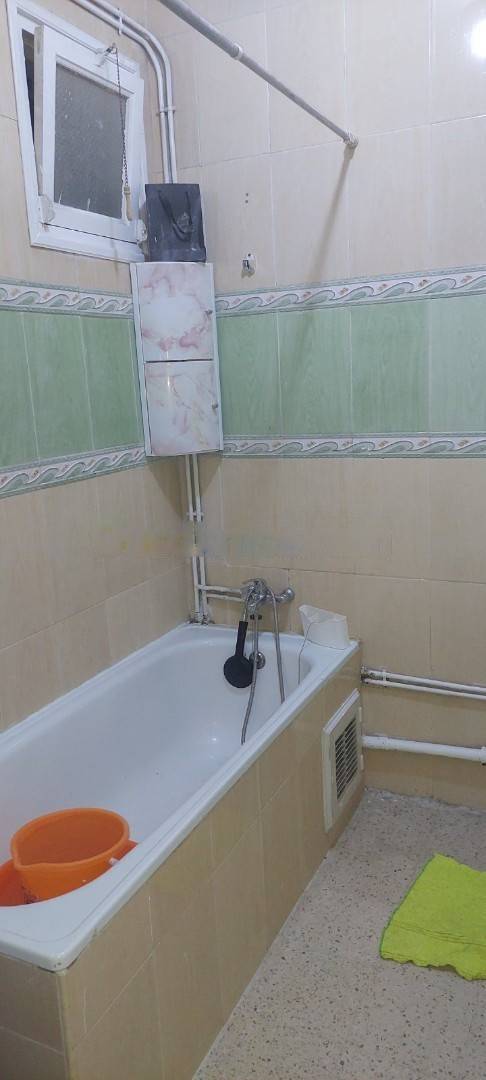 Location Appartement F3 Bab Ezzouar