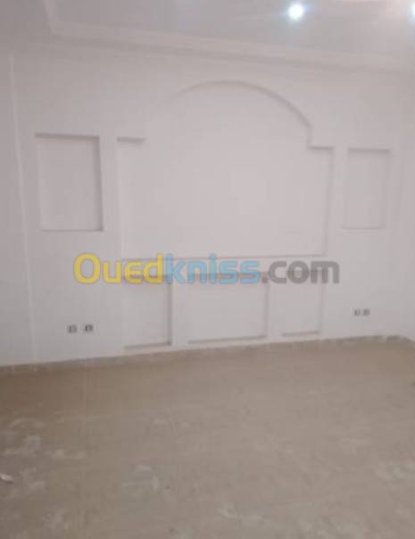 Location Appartement F4 Bachdjerrah
