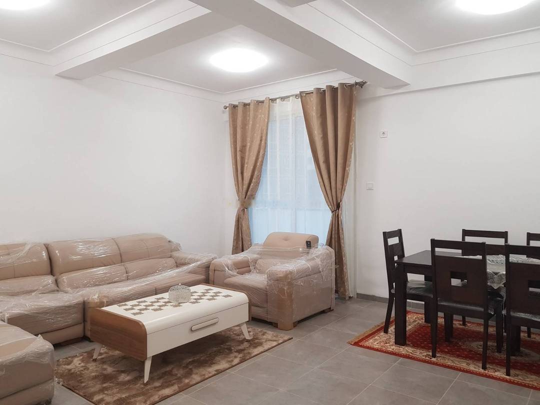 Location Appartement F5 Birkhadem