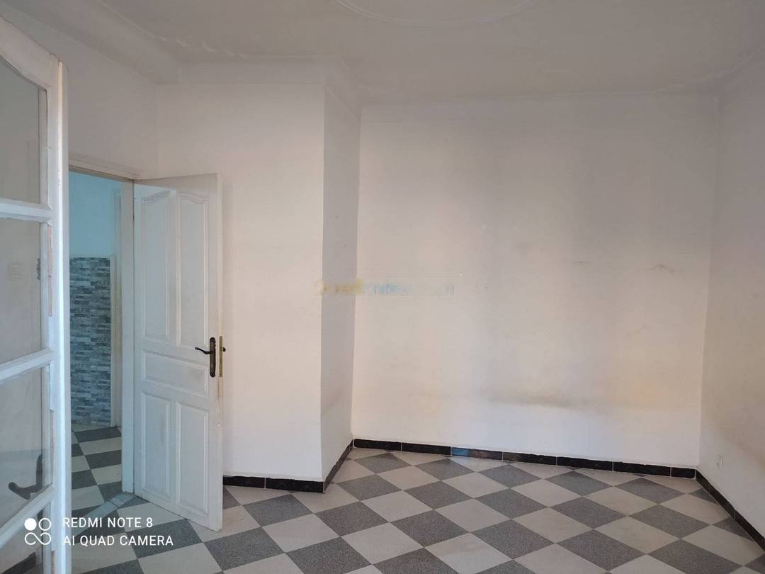 Location Niveau de villa F4 Kouba