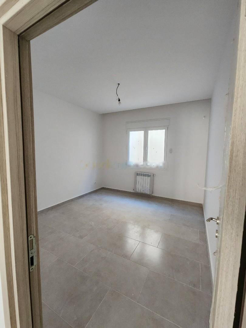 Vente Appartement F4 Bouzareah