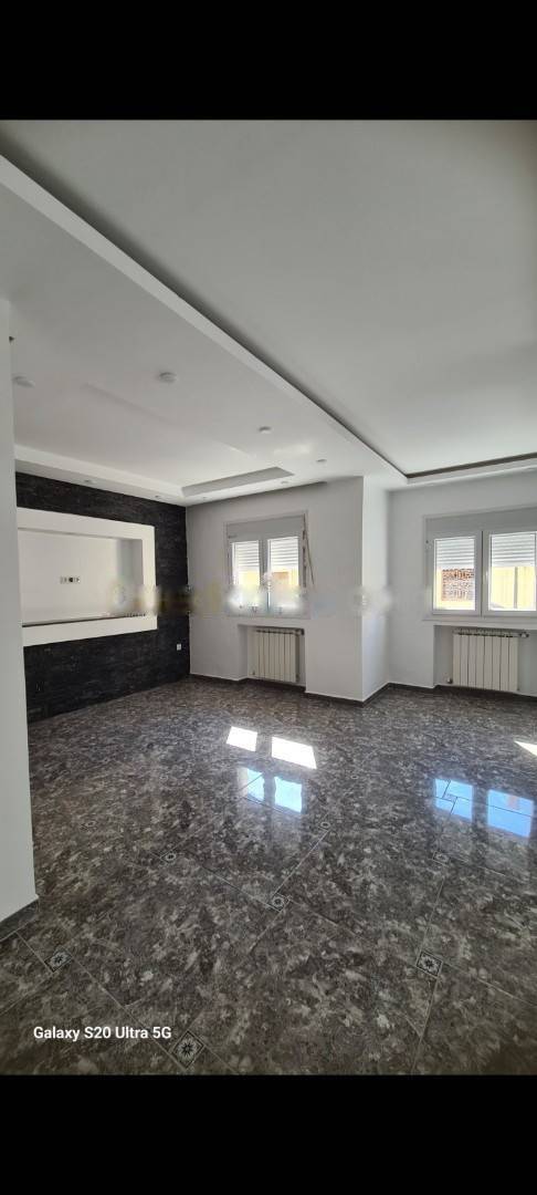 Location Appartement F5 Souidania