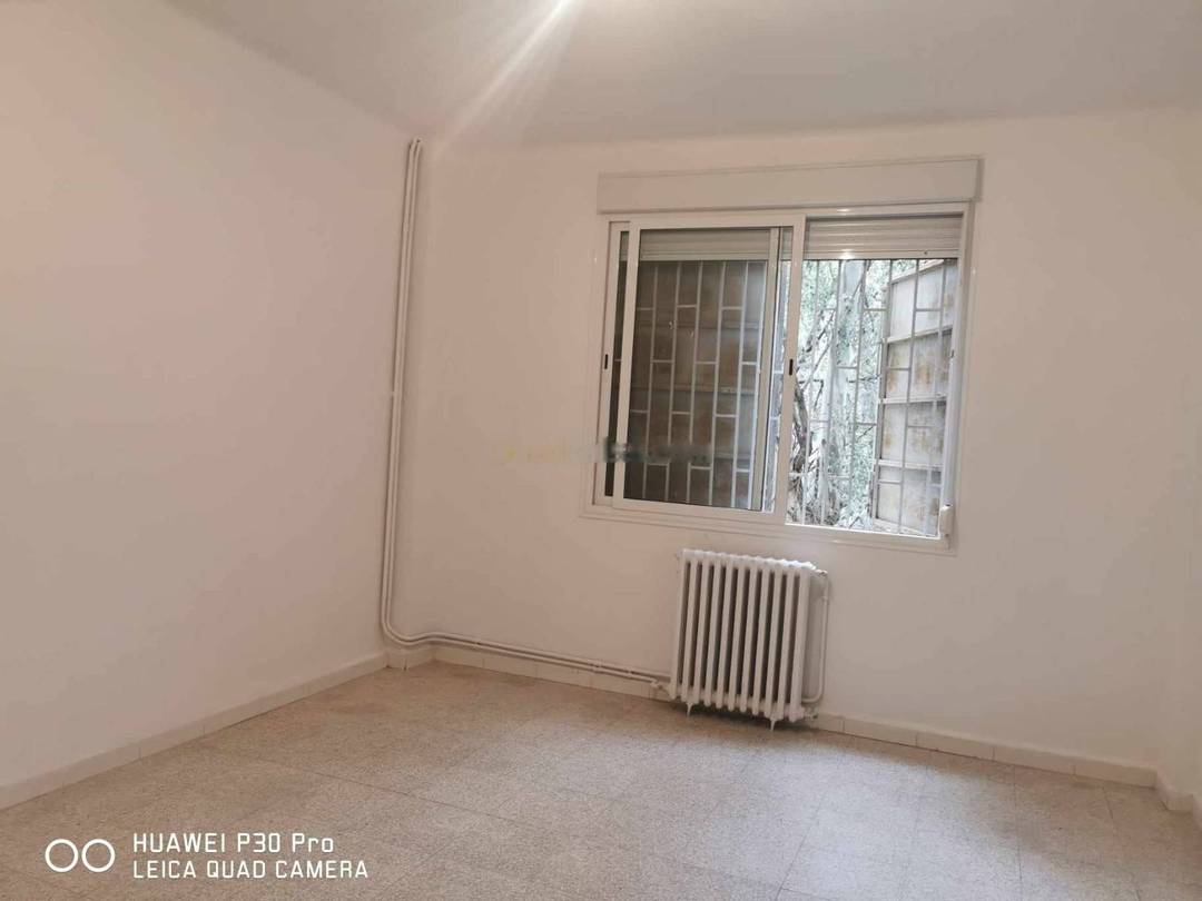 Location Appartement F2 Hydra