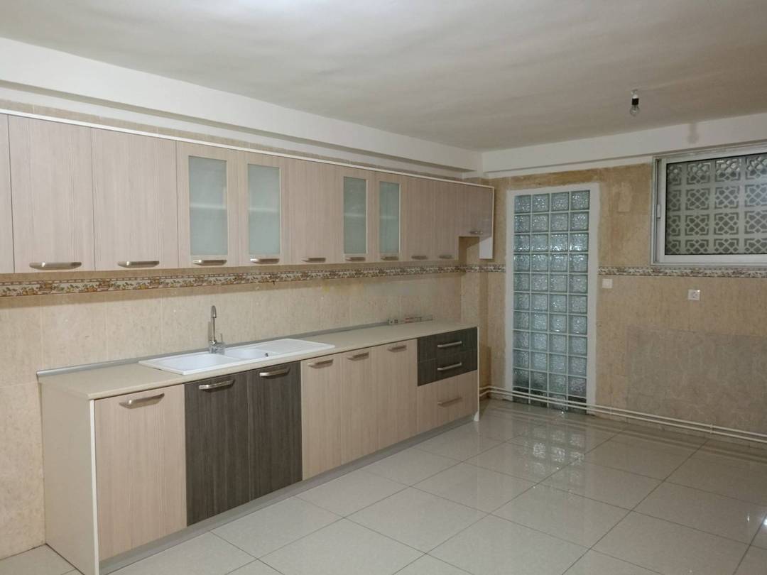 Location Appartement F3 Hydra