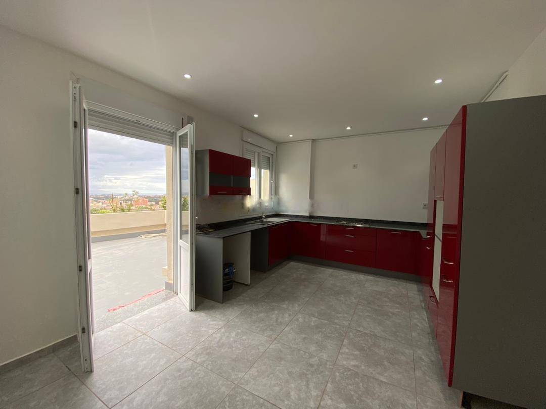 Location Appartement F6 Cheraga