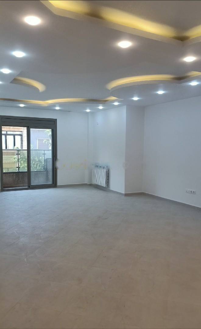 Location Appartement F4 Birkhadem