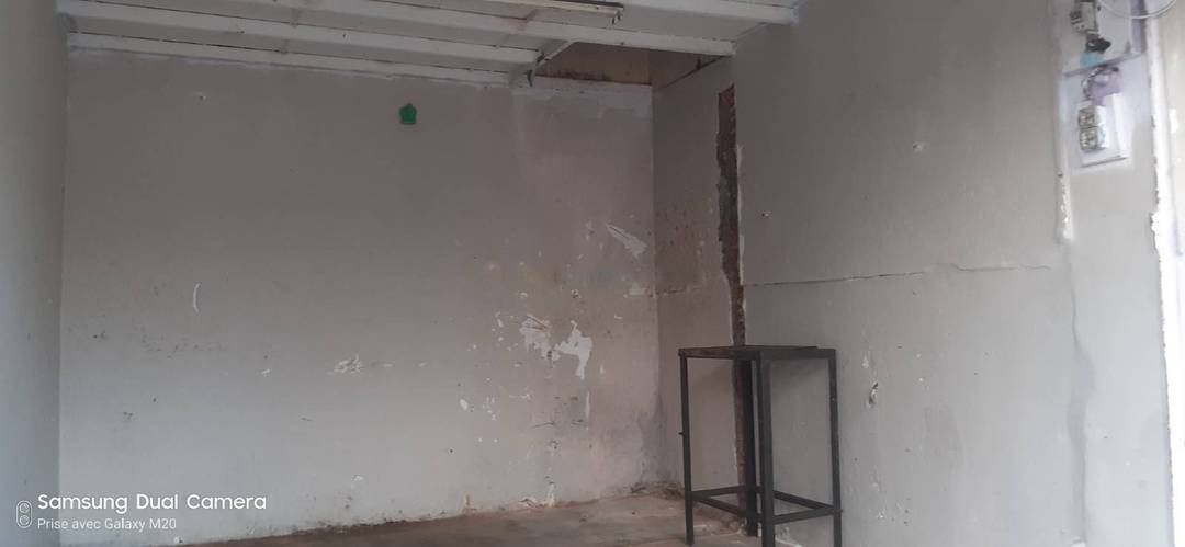 Vente Local F1 Bab Ezzouar