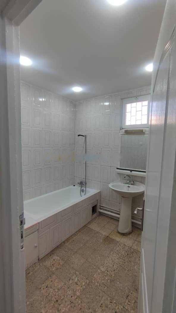 Location Appartement F4 Bordj El Bahri