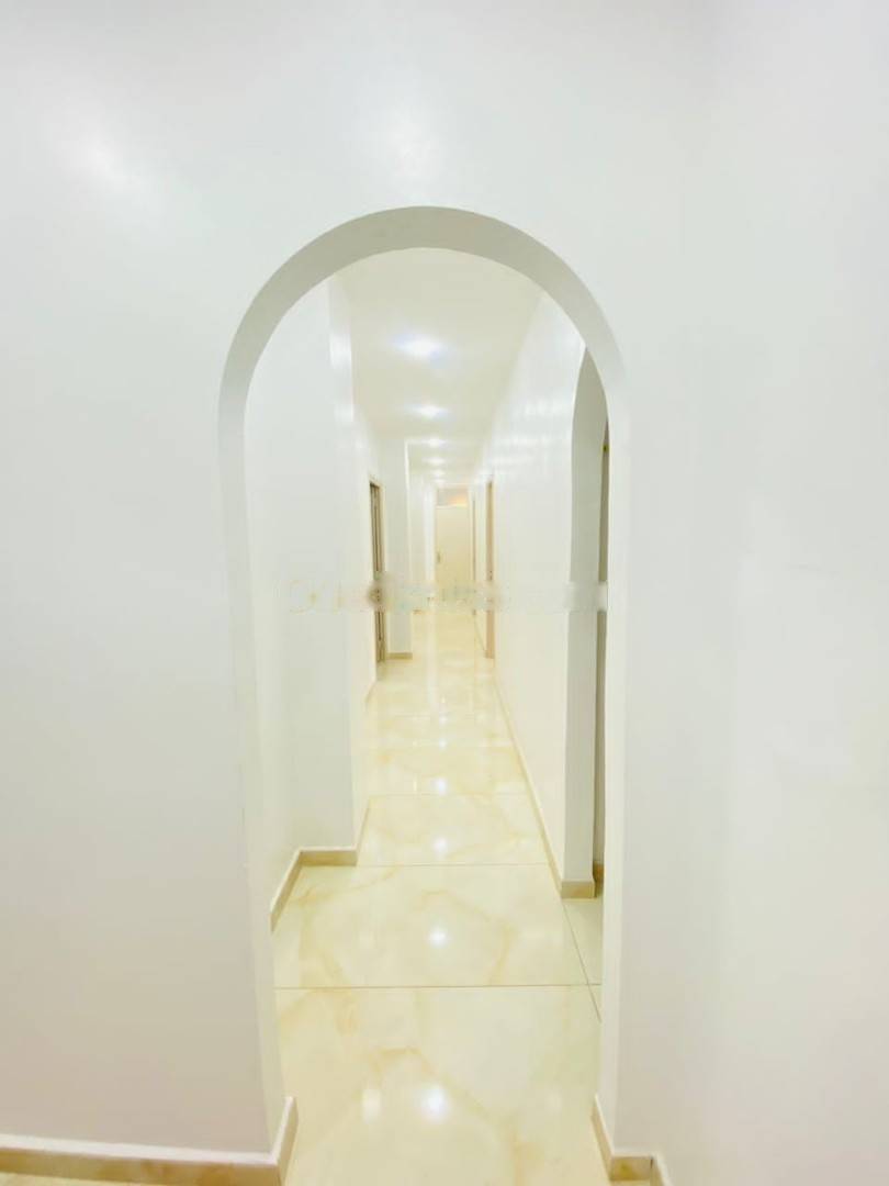 Location Appartement F4 El Biar