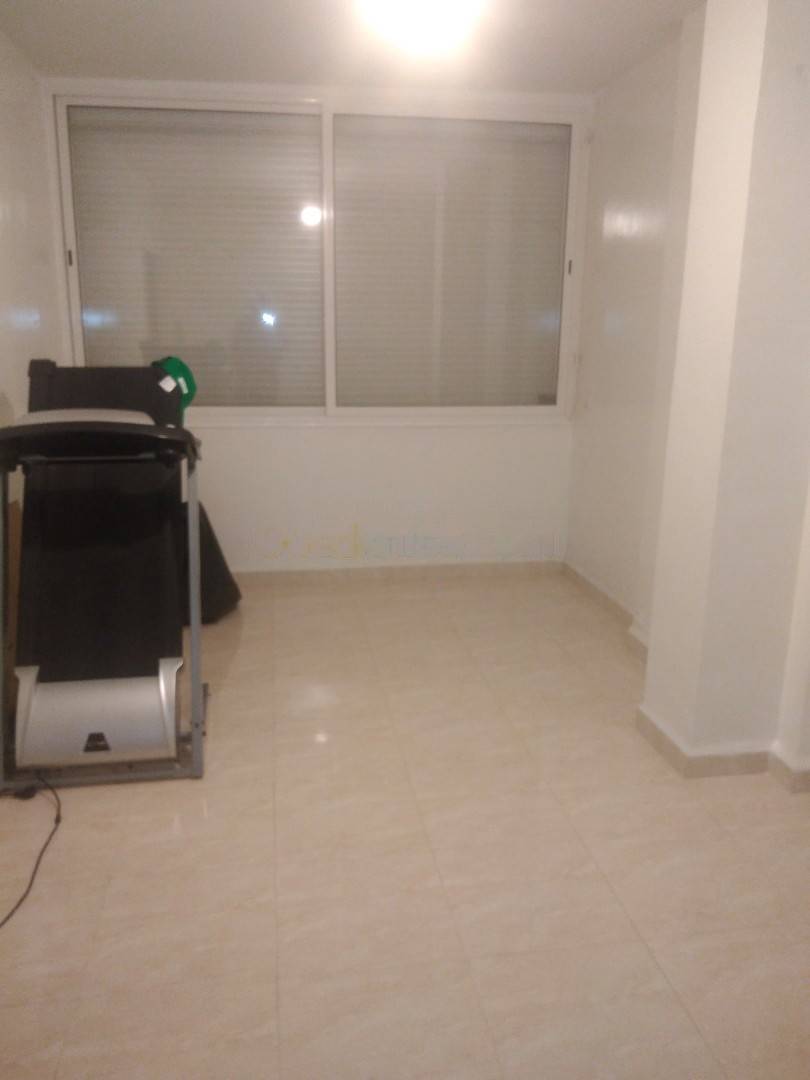 Location Appartement F4 Kouba