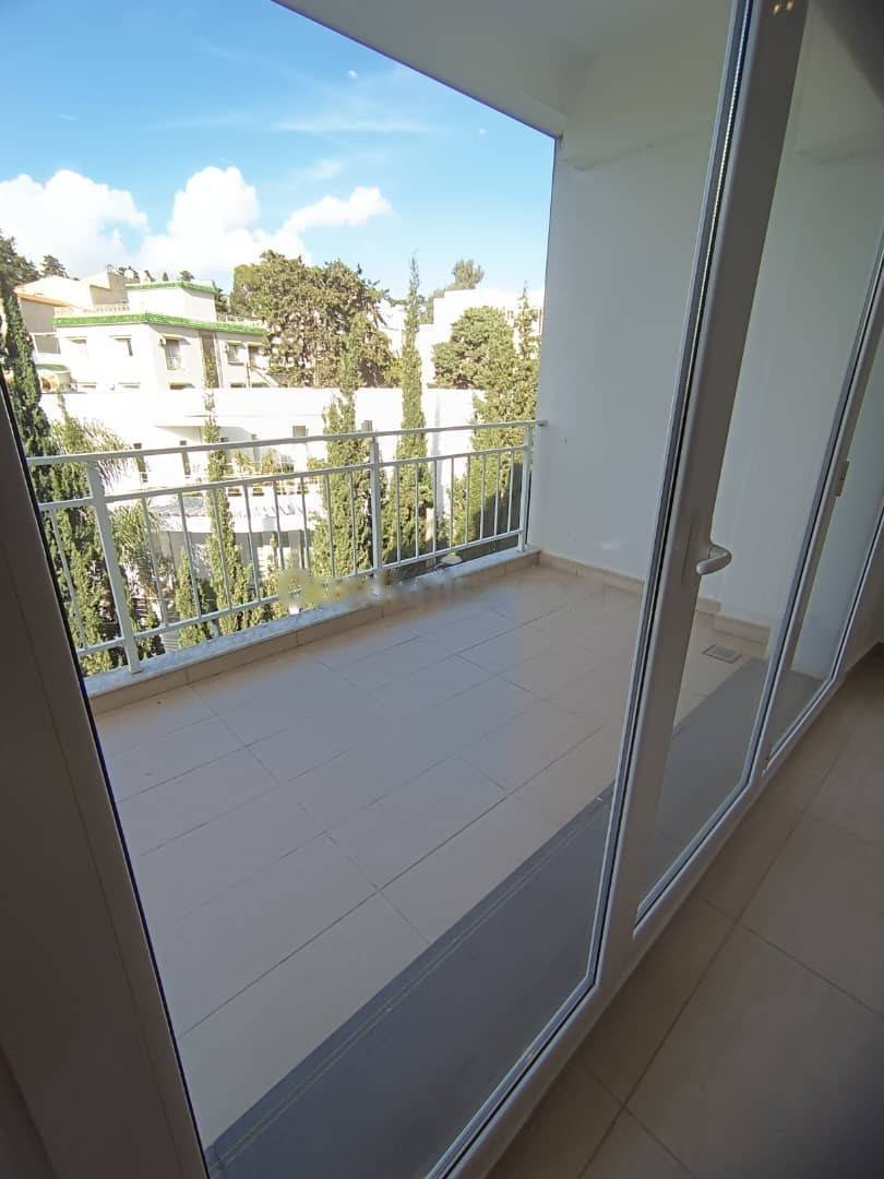 Location Appartement F4 Hydra