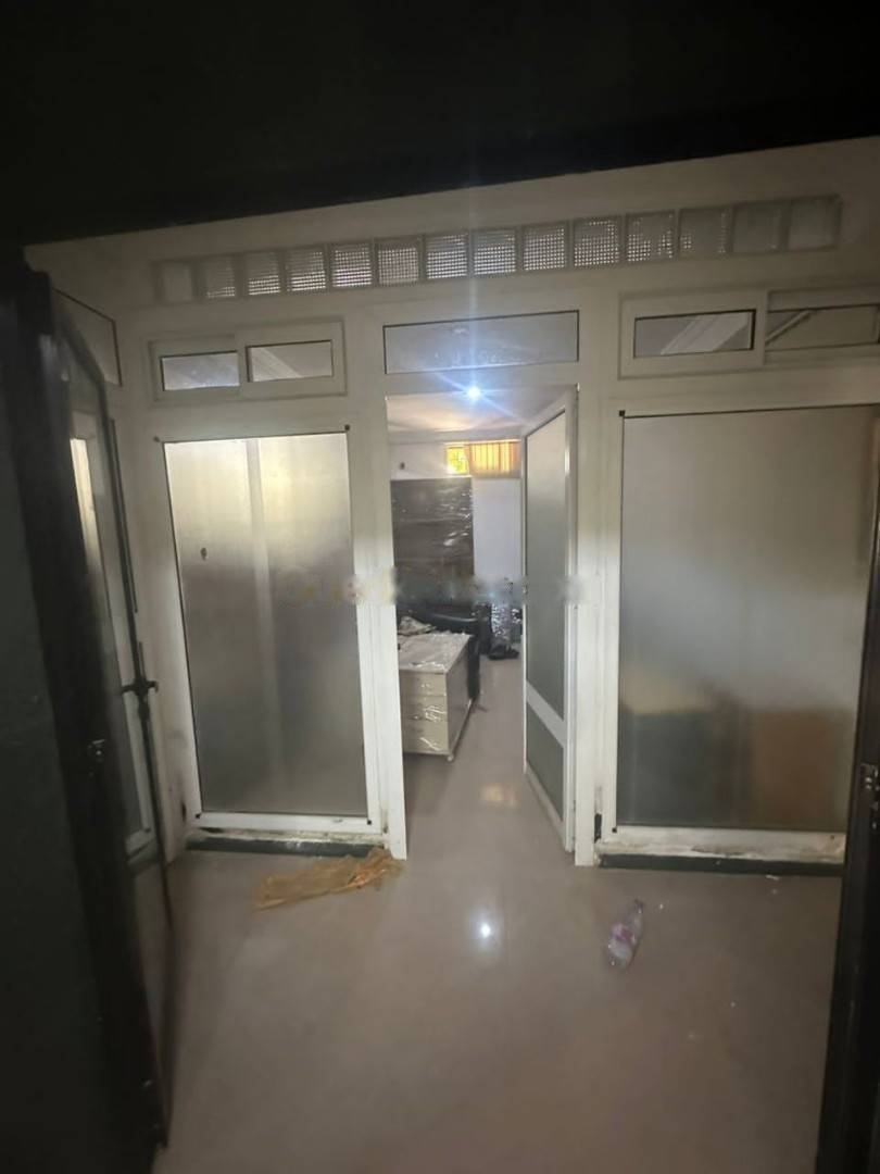 Location Local F1 Bab Ezzouar