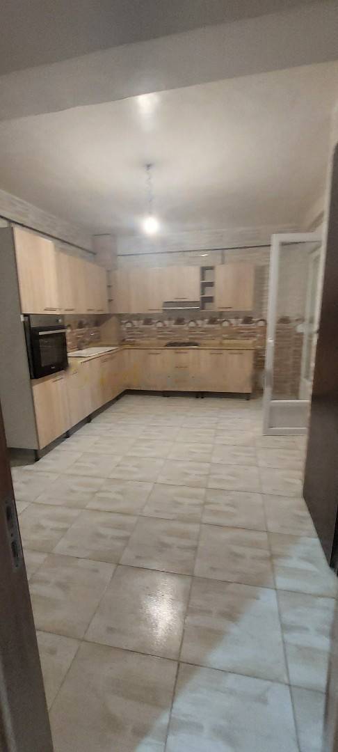 Location Appartement F5 Bordj El Kiffan