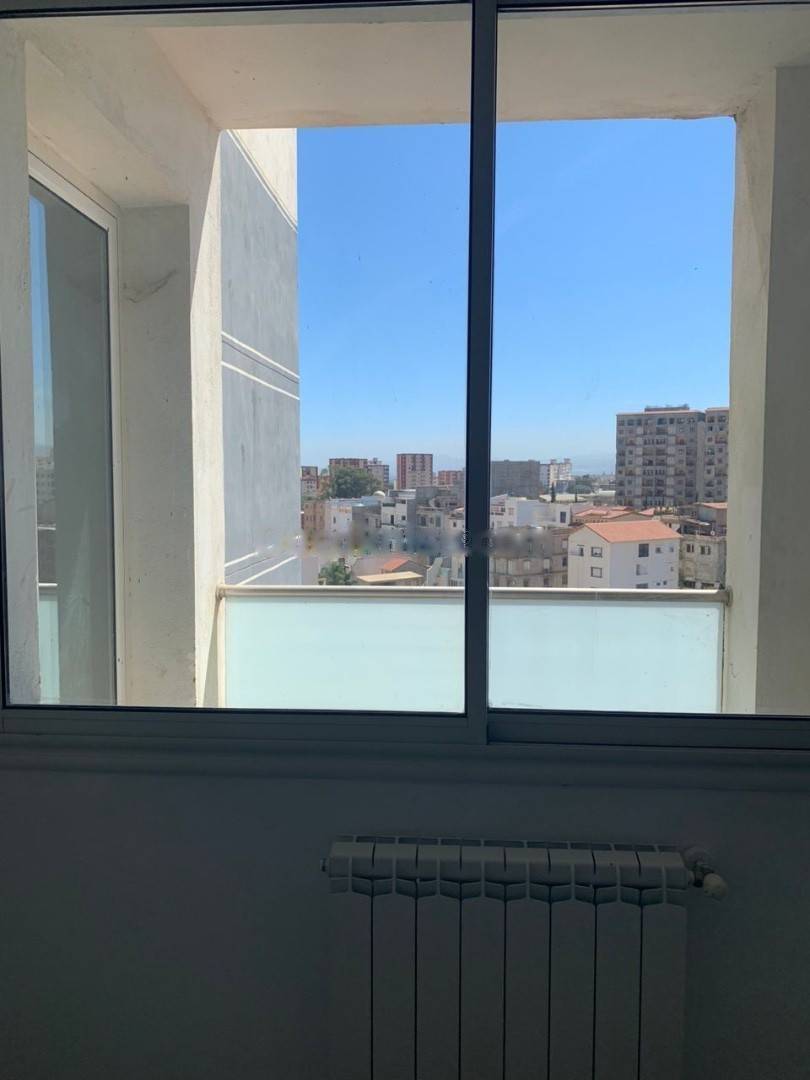 Location Appartement F4 Birkhadem