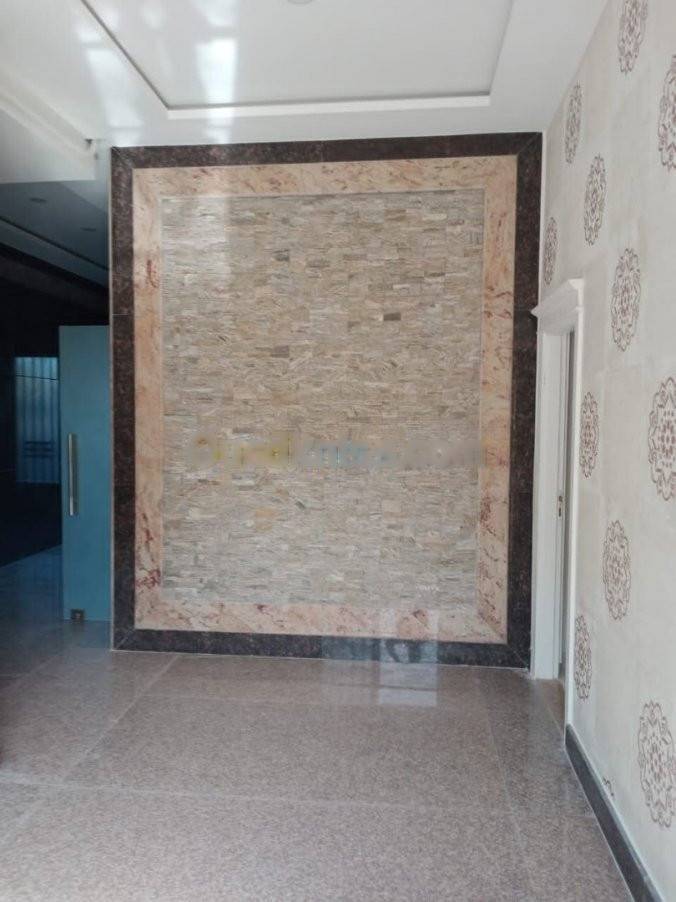 Location Immeuble Dar El Beida
