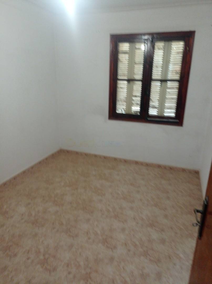 Location Appartement F4 Cheraga