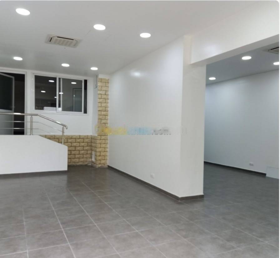 Location Local F2 Bir Mourad Rais