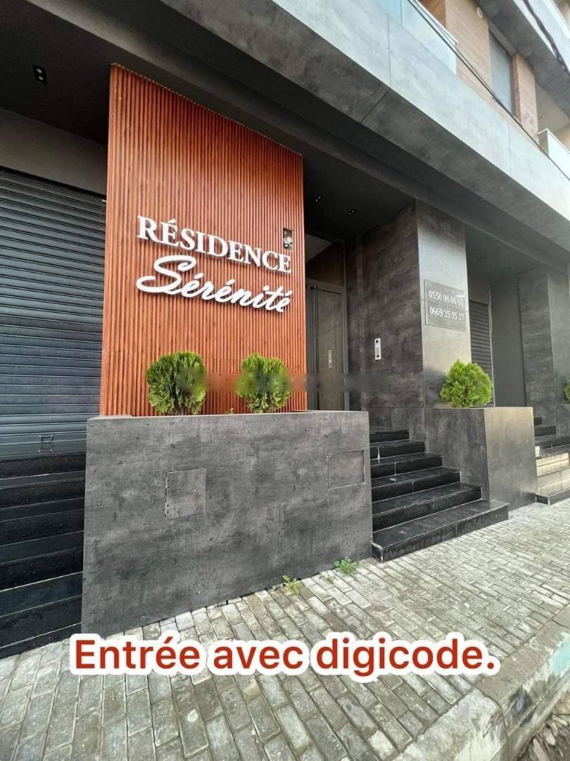 Location Appartement F4 Dely Ibrahim
