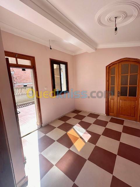 Vente Villa F9 Bordj El Bahri