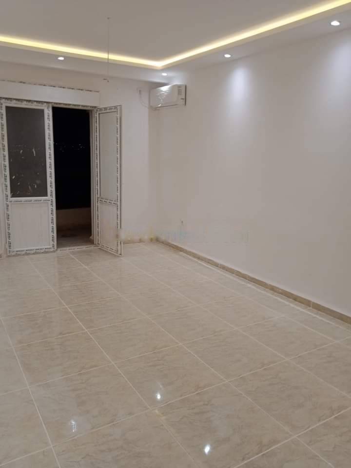 Location Appartement F5 Zeralda