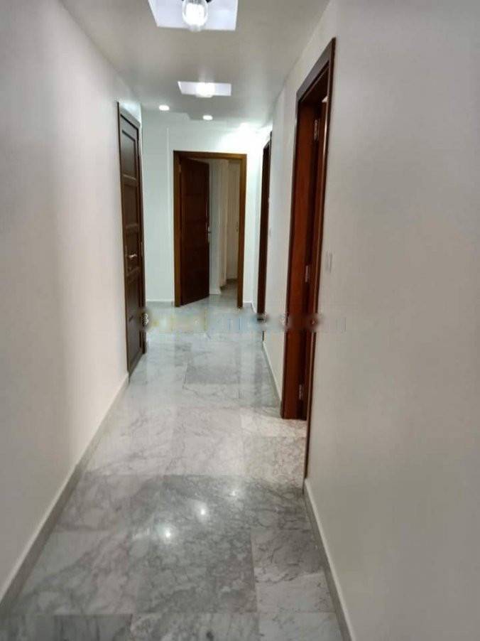 Location Appartement F4 Baba Hassen