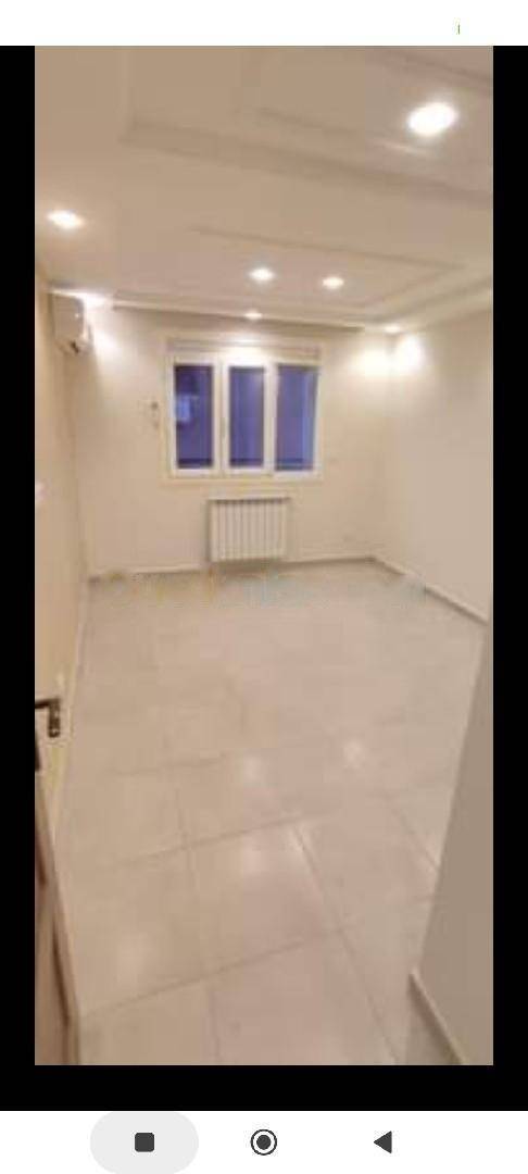 Location Appartement F3 Dely Ibrahim