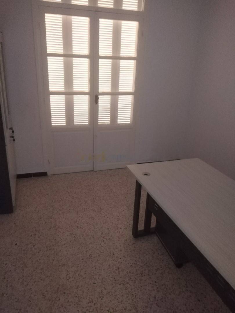 Location Appartement F3 Dar El Beida