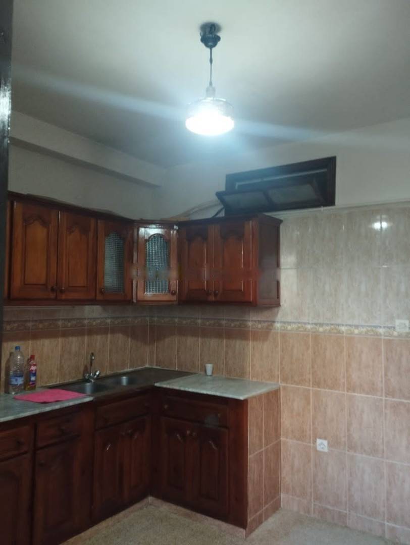 Location Appartement F3 Djasr Kasentina