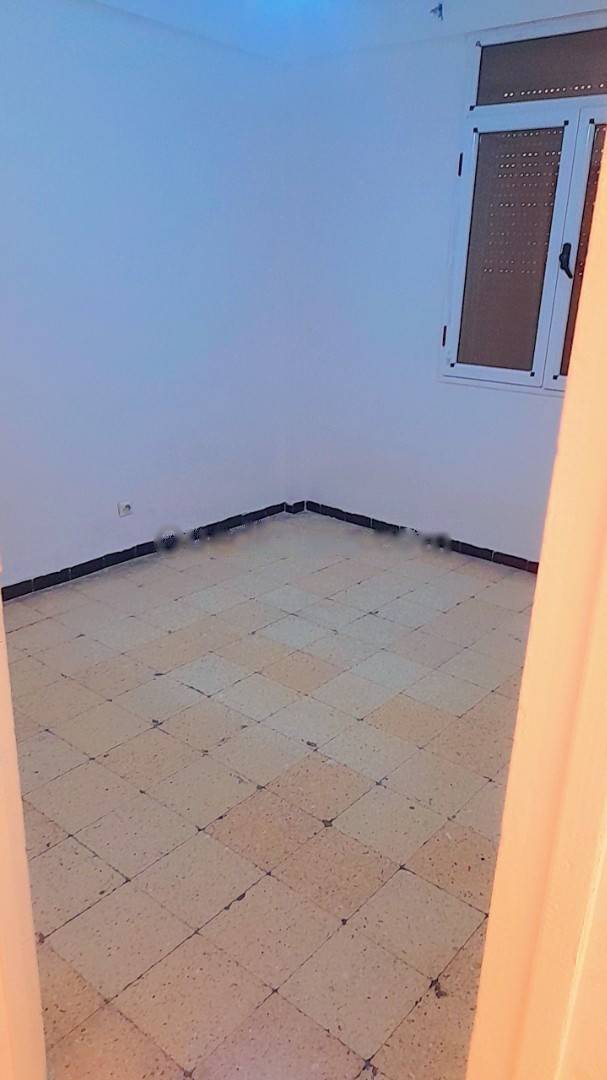 Location Appartement F3 Bouzareah