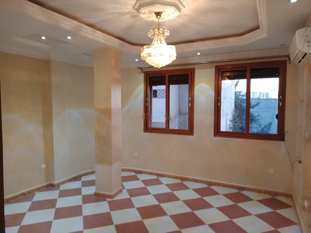 Location Niveau de villa F3 Birkhadem