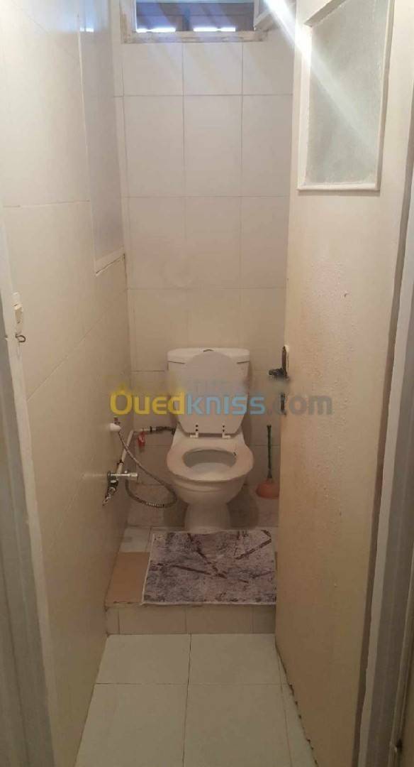 Location Appartement F4 Djasr Kasentina