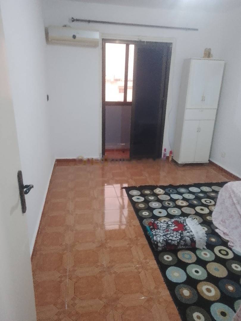 Location Appartement F2 Djasr Kasentina