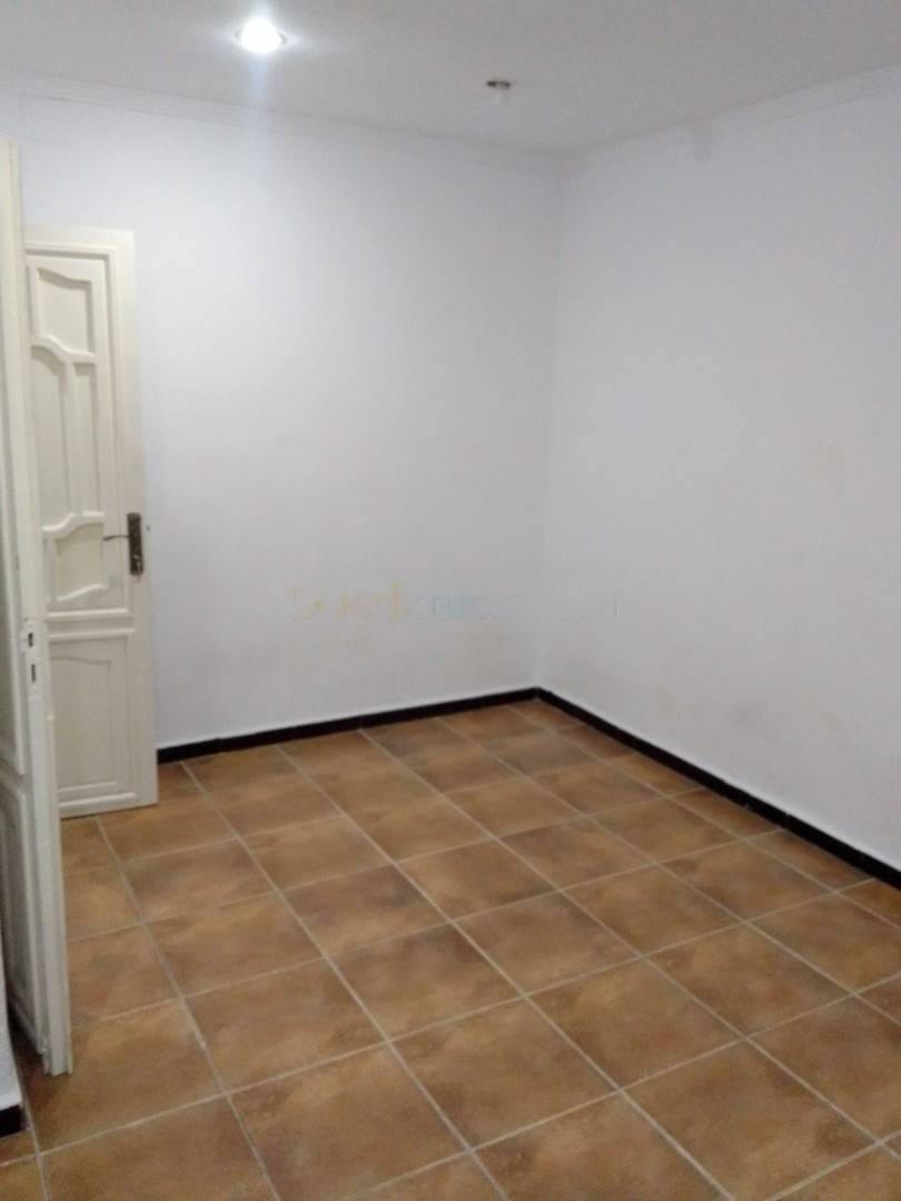 Location Niveau de villa F2 El Marsa