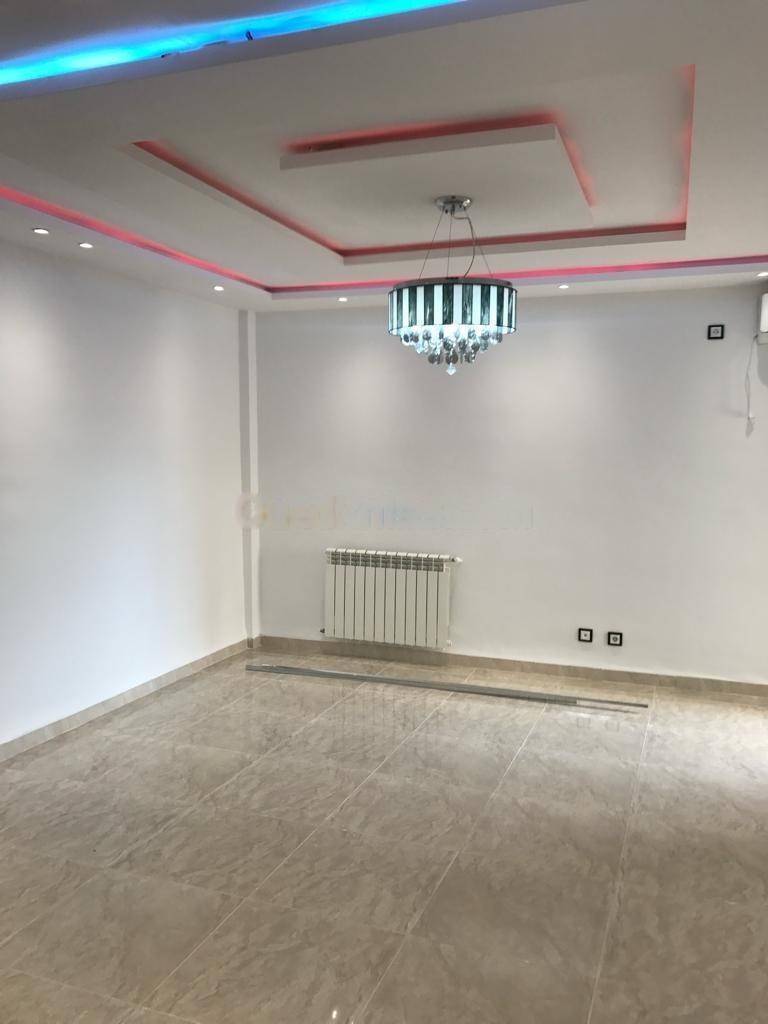 Location Appartement F4 Bordj El Bahri