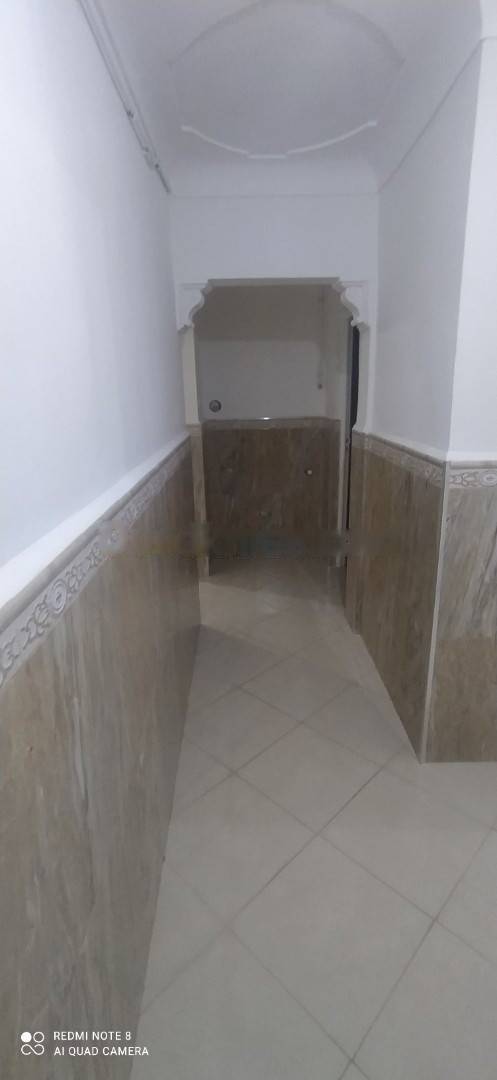 Location Appartement F4 Bab Ezzouar