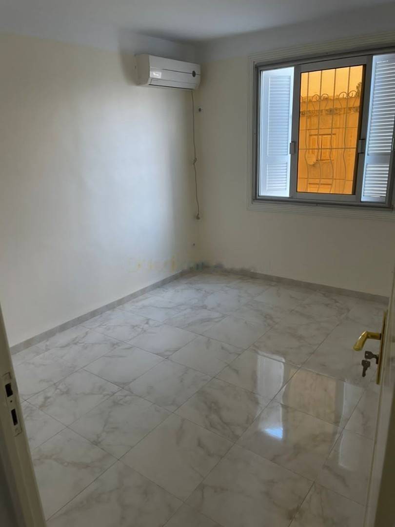 Location Appartement F5 Kouba