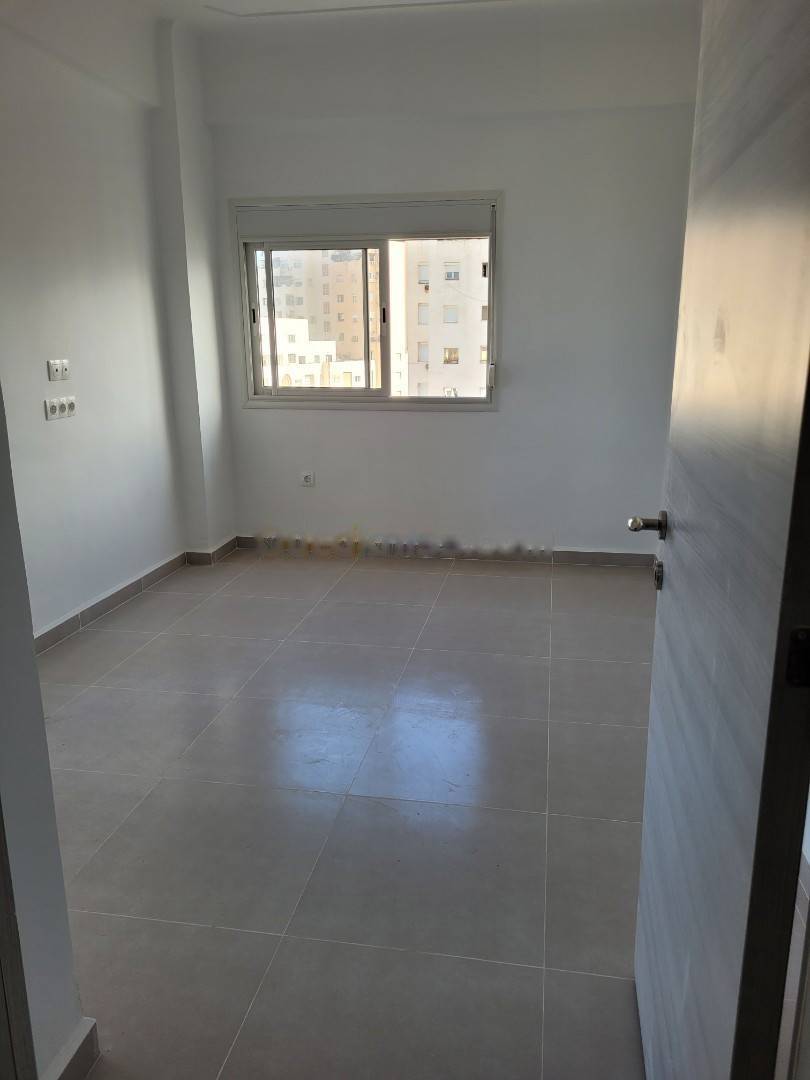 Location Appartement F5 Dely Ibrahim