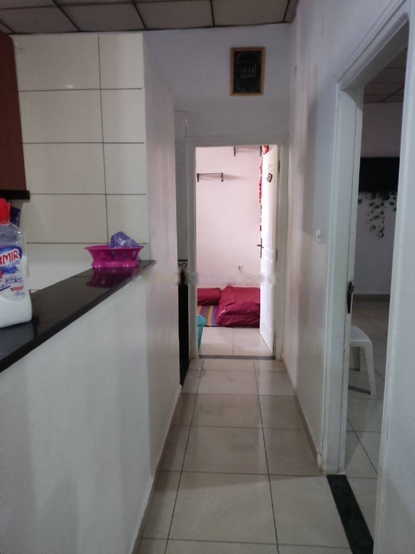 Location Appartement F03 Bab Ezzouar