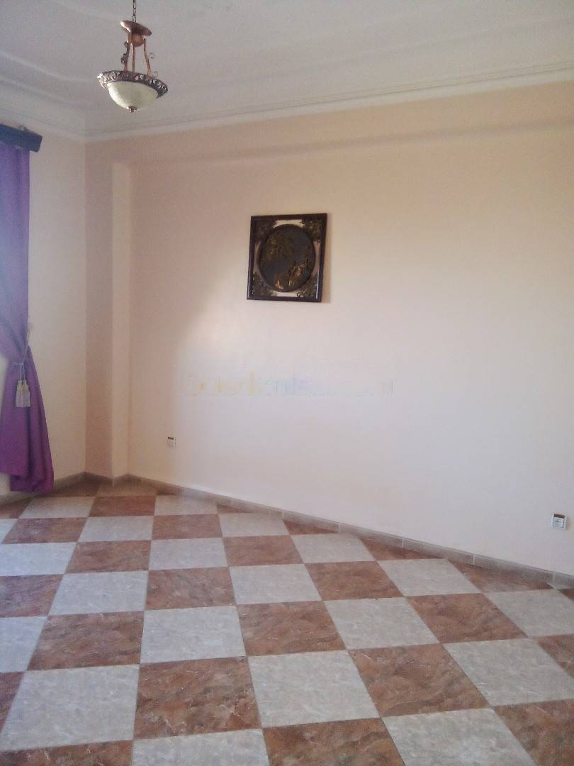 Location Appartement F4 Bordj El Kiffan