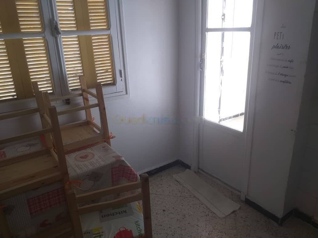 Location Appartement F3 Bab Ezzouar