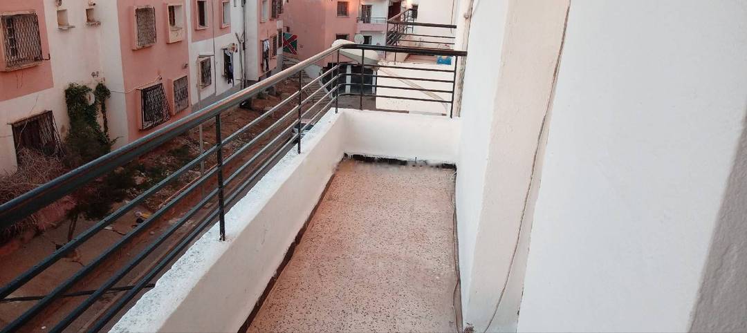 Location Appartement F4 Bouzareah